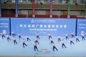 朱利奥·罗德里奎兹（Julio Rodriguez）成为水手队新一代偶像，展现全能新星特质